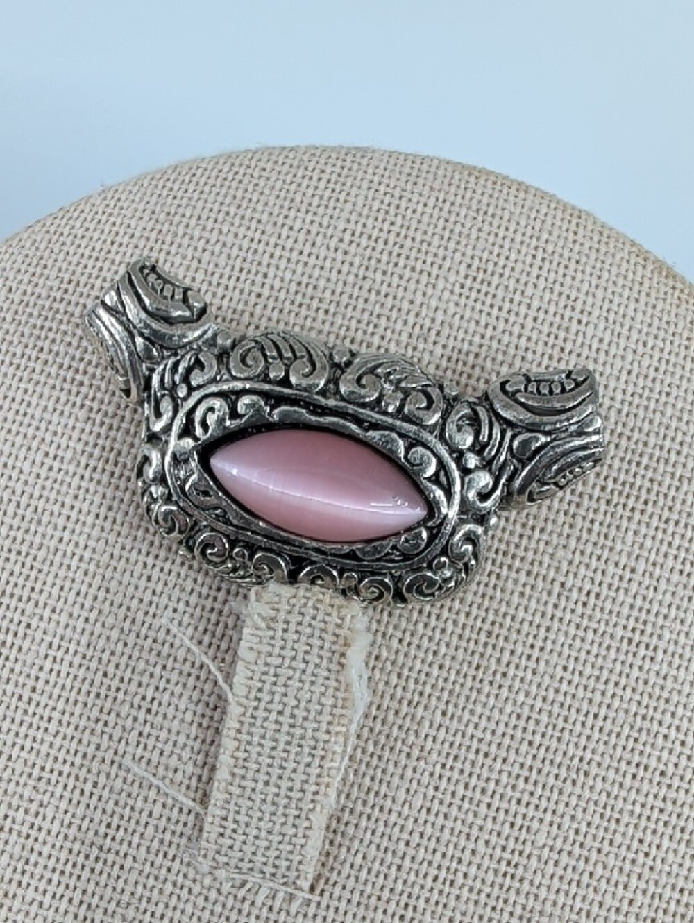 Vintage Silver Tone Pink Cat's Eye Pendant & Earring Set Demi Parure - Picture 3 of 17